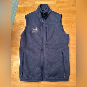 Vineyard Vines Nantucket men’s vest XS